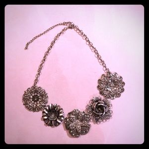 GUESS? antique-look flower necklace